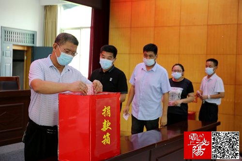 国网泌阳县供电公司:点滴献真情 爱心助学子 (4).jpg