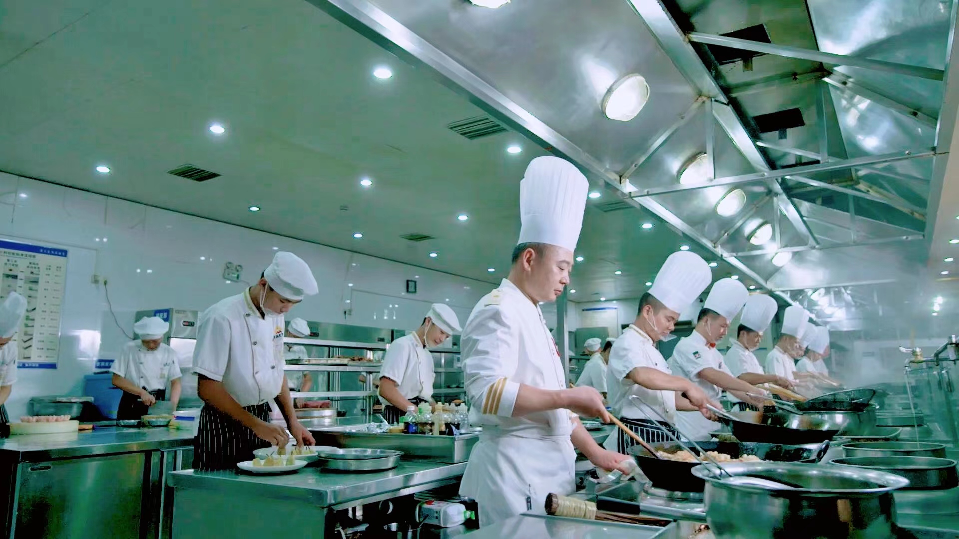 世界中餐联携手厨乡长垣打造顶端中原厨师大会