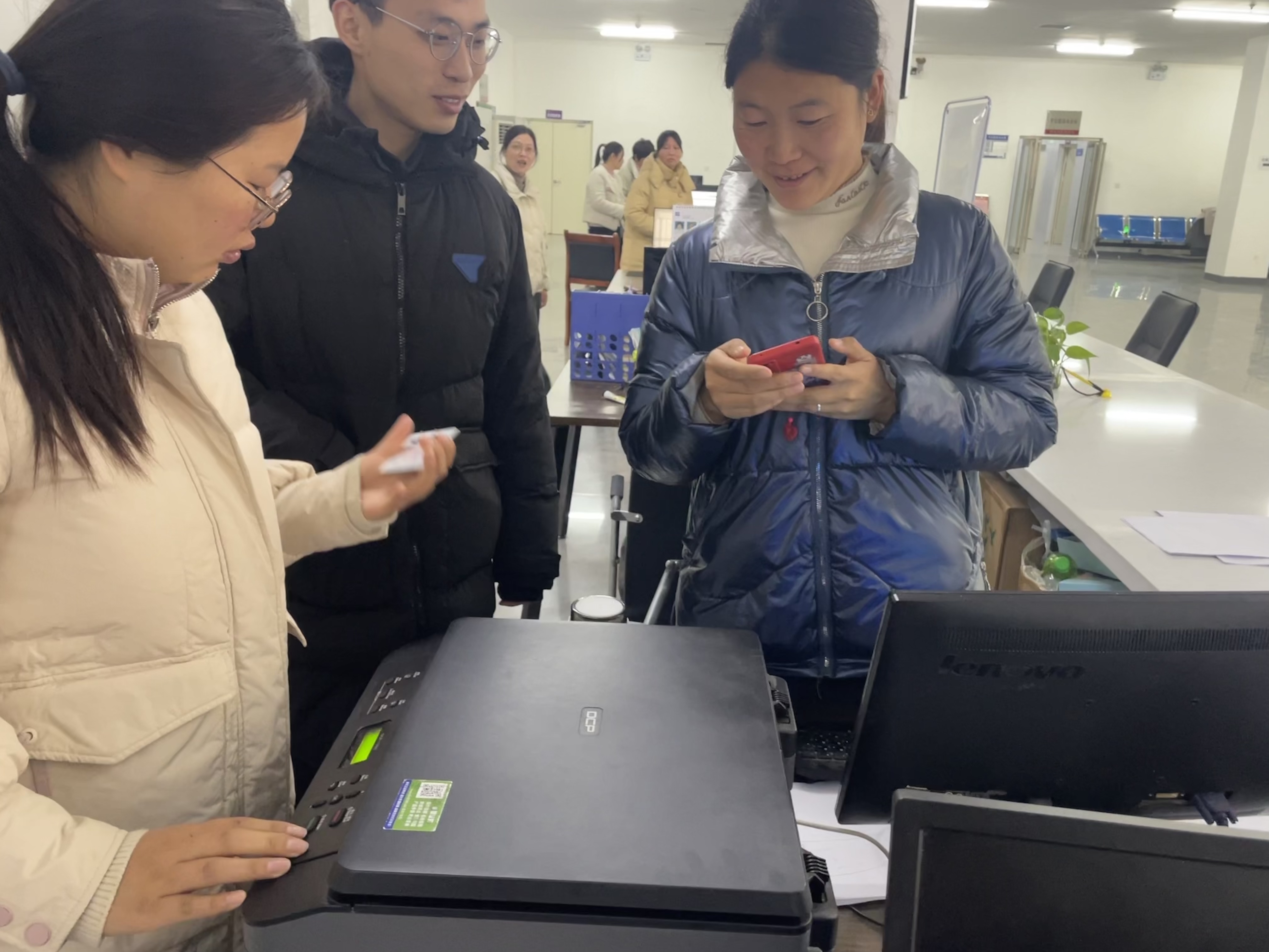 河南省封丘县政银合作签出致富好钱景