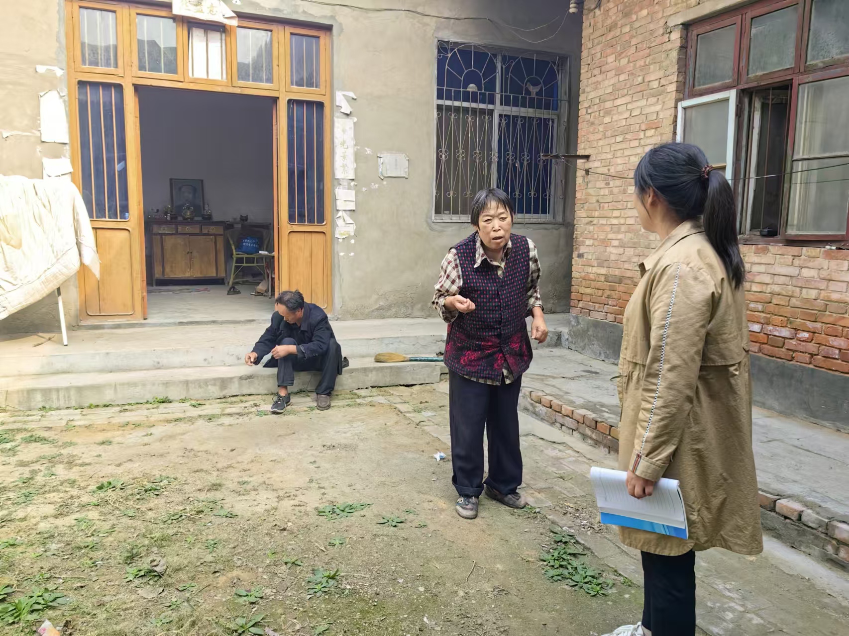 封丘县留光镇:帮扶慰问暖人心  助推振兴解民忧