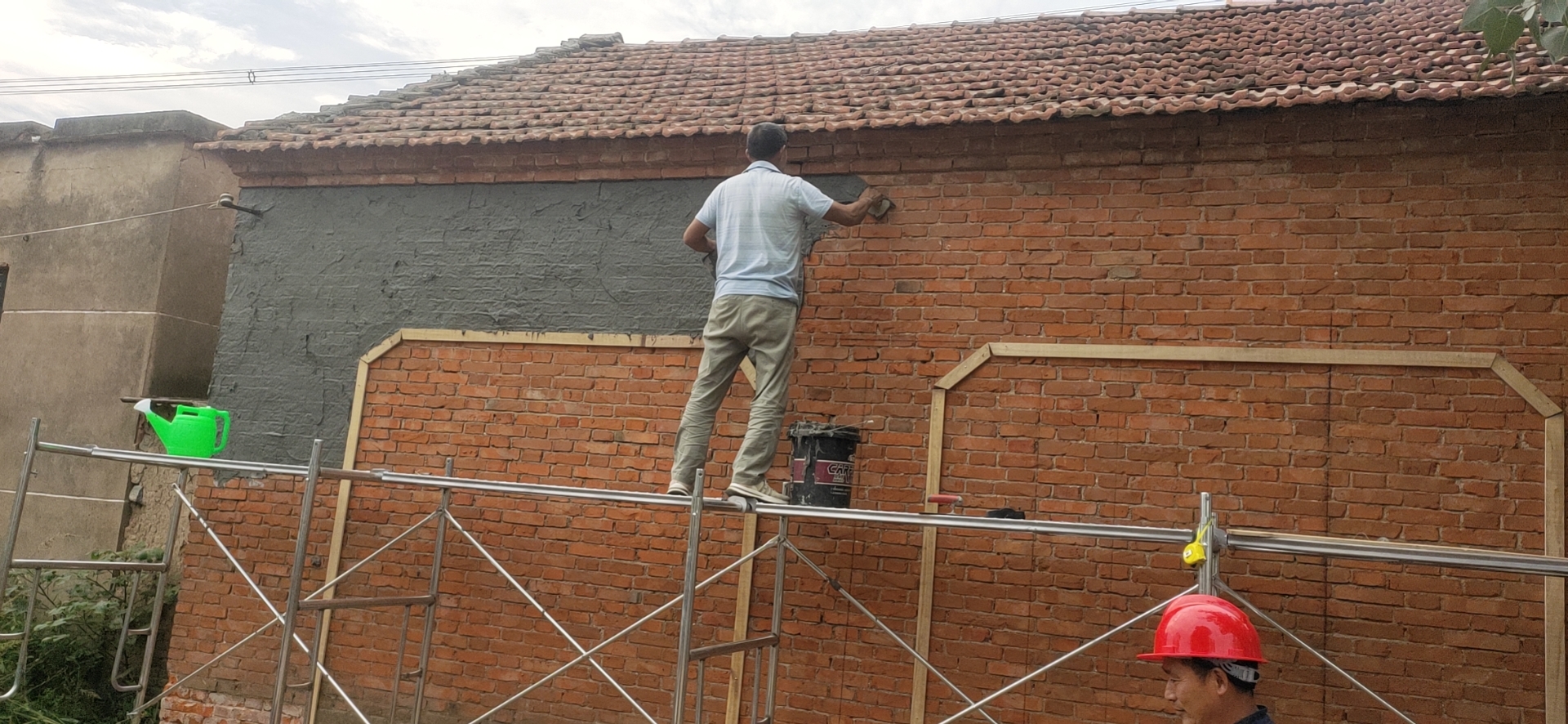 罗山县尤店乡扎实开展农房抗震改造工作