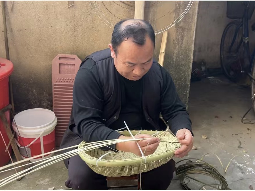 罗山县周党镇:知"竹"常乐 匠心不改