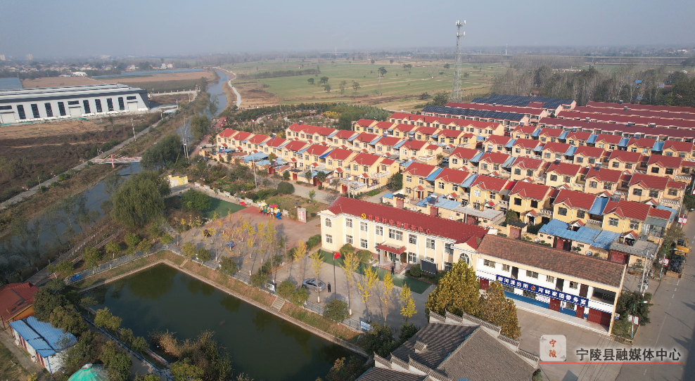 宁陵县柳河镇成楼新村乡村风景美如画