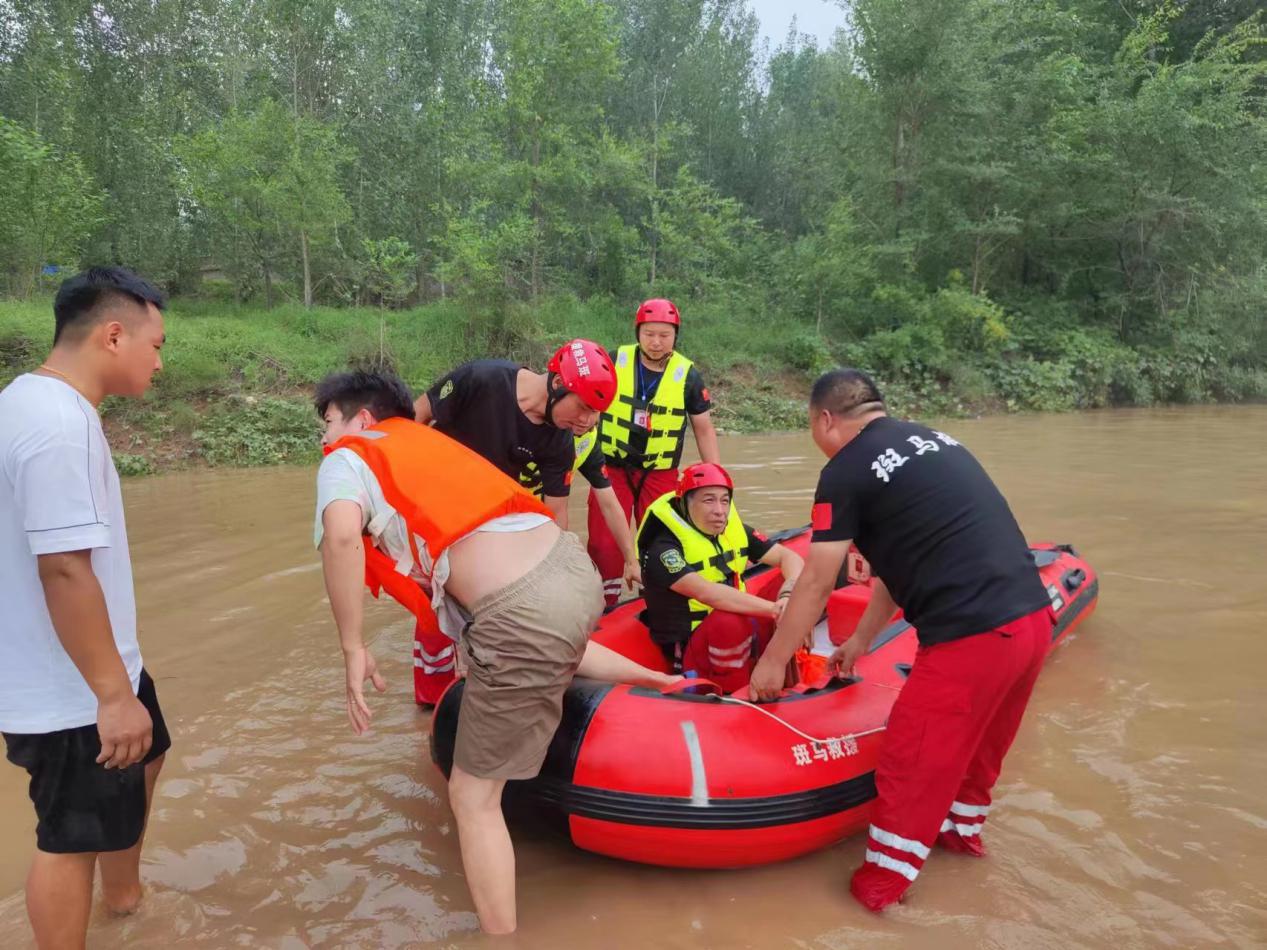 社旗县斑马救援队驰援涿州平安归来