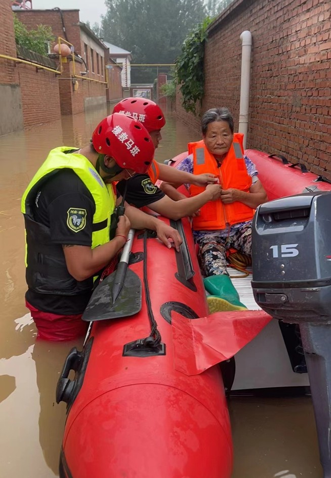 社旗县斑马救援队驰援涿州平安归来
