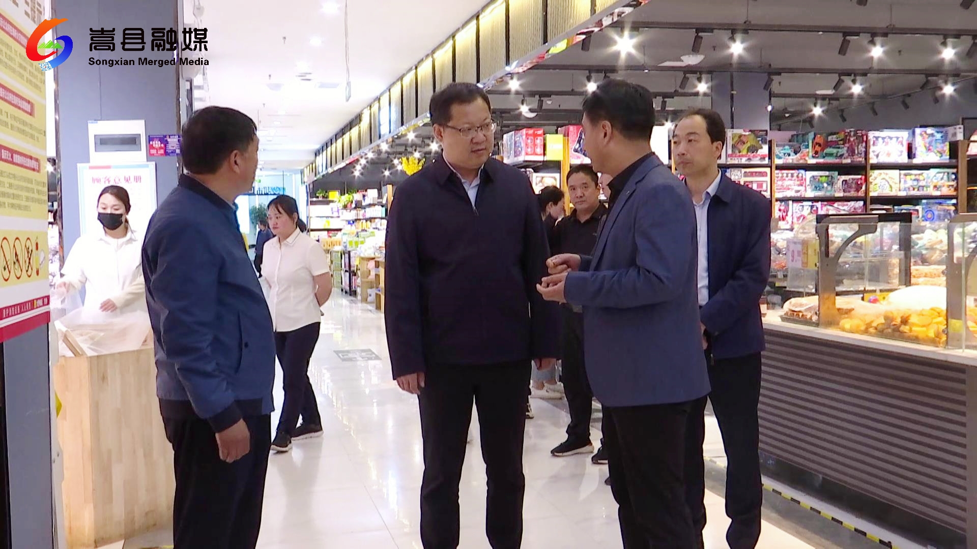 嵩县辛俊峰到嵩州农丰市场和乡镇调研指导工作