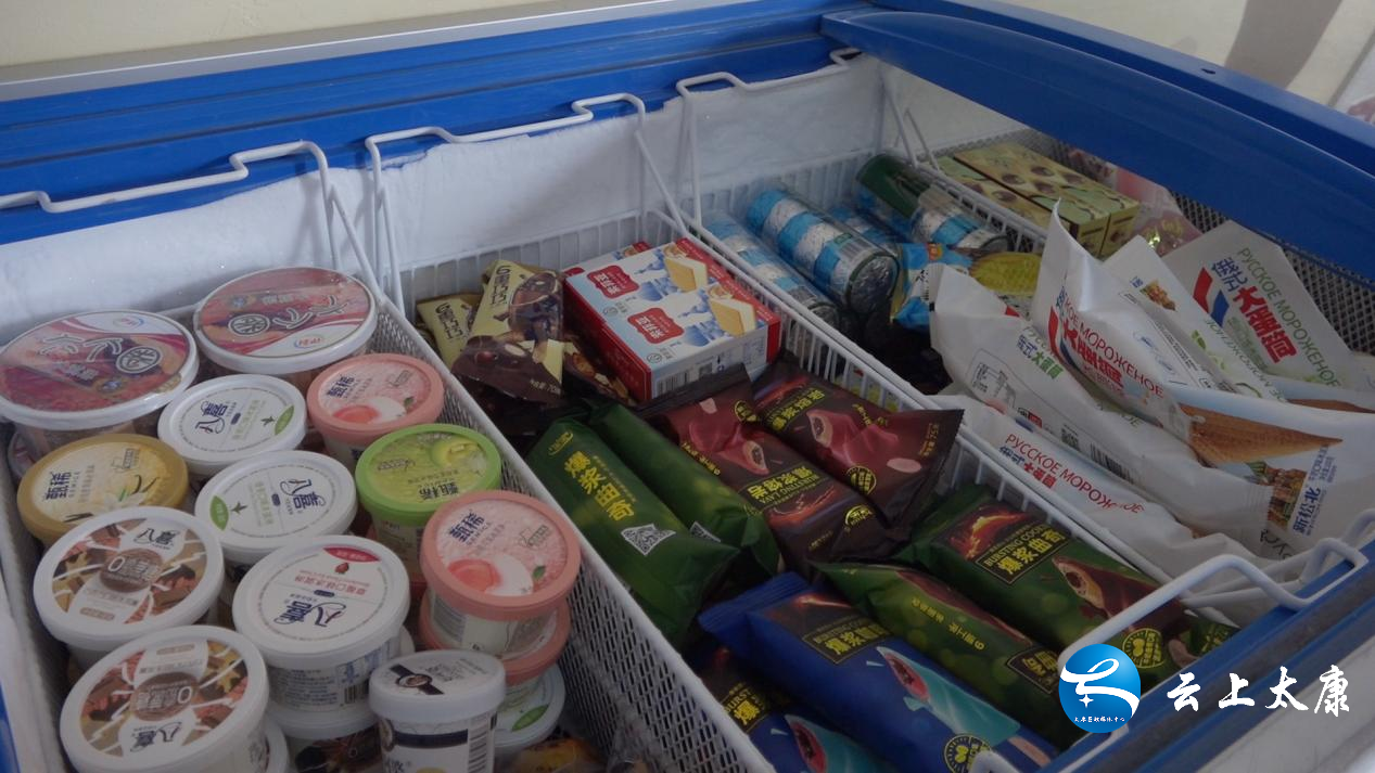 太康:高温催热"冷经济" 雪糕批发销售旺