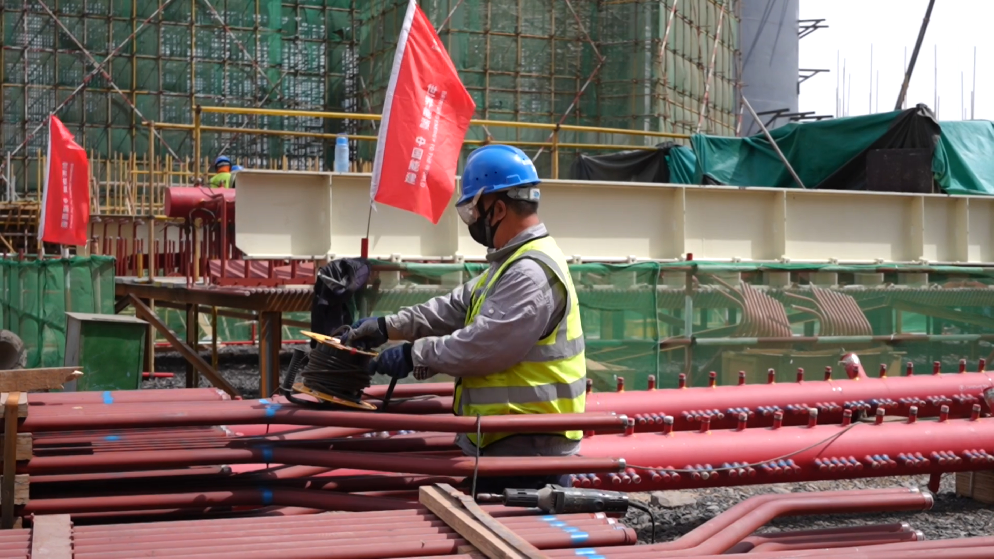 直击现场!首山热能项目建设正酣