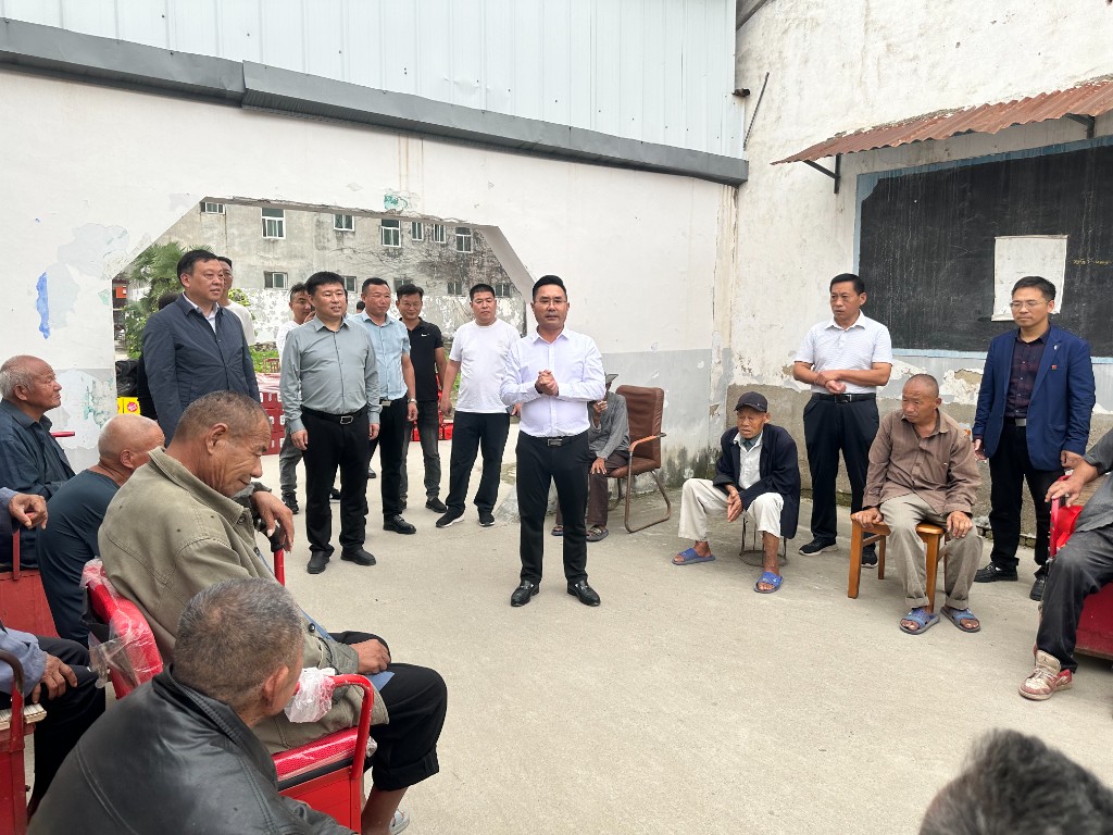 夏邑县车站镇爱心慰问敬老院浓浓情谊暖人心
