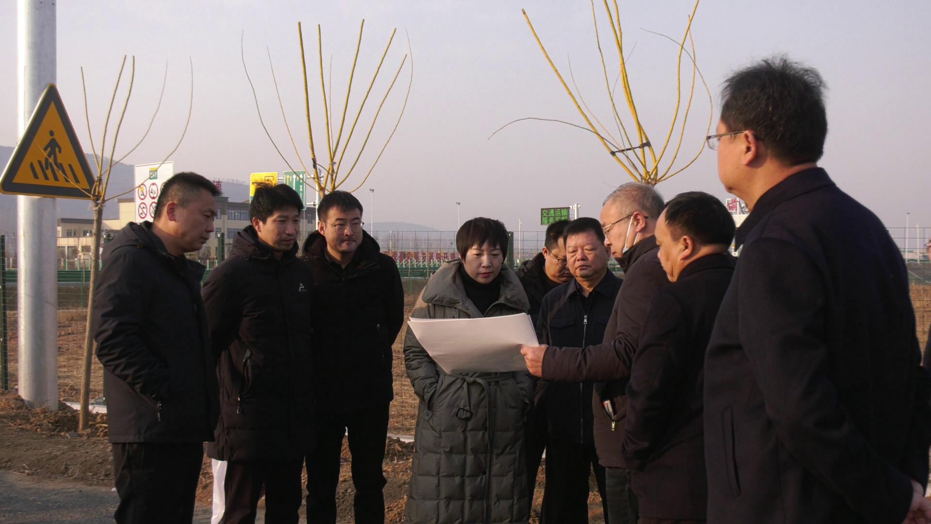 首页>云上河南>正文>2月4日上午,宜阳县委副书记,县长张丽娟带队到